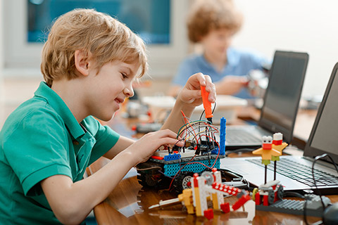 Мультимедійне обладнання та пристосування для STEM-лабораторій